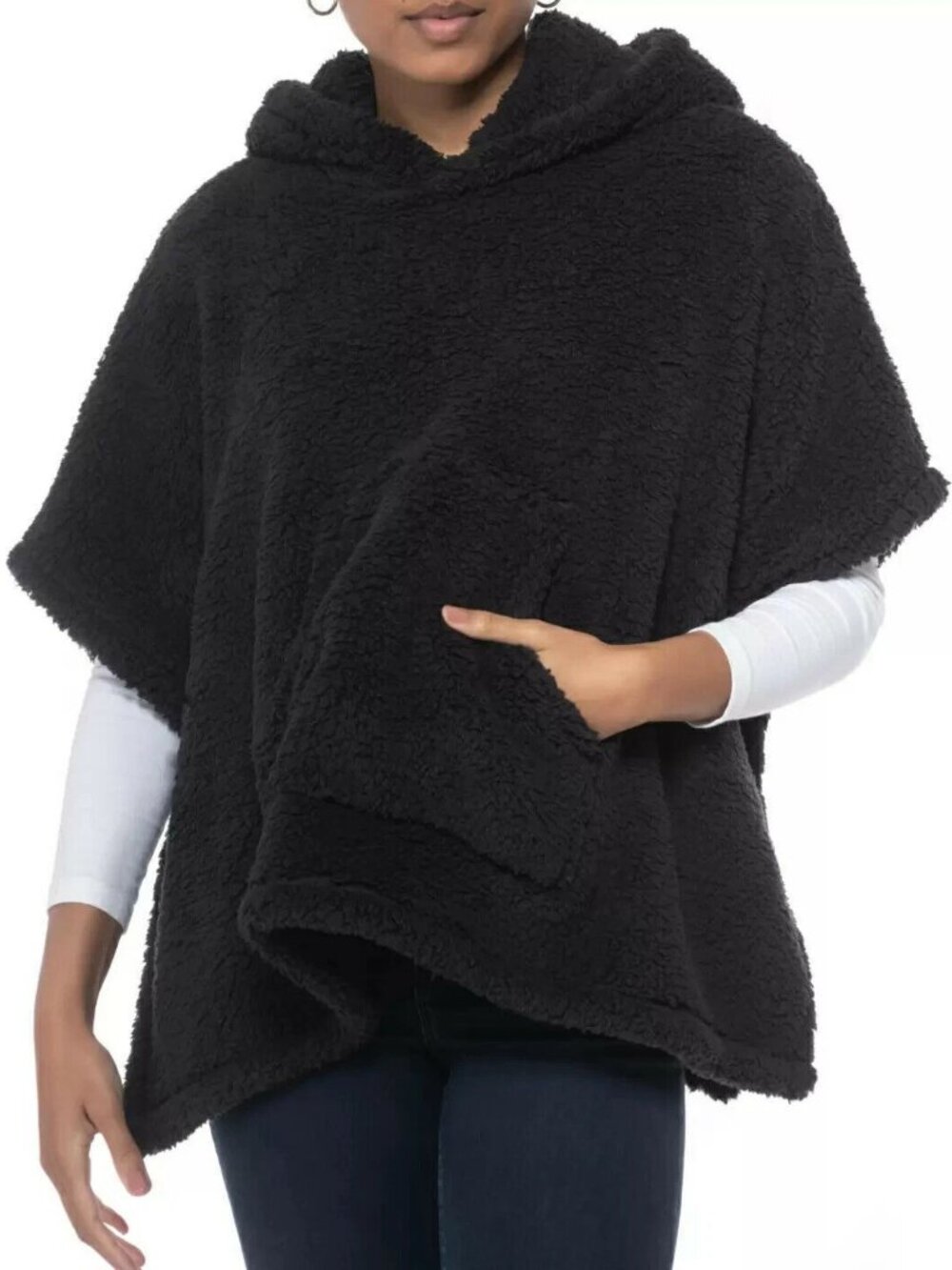 Jenni Women's Hooded Soft Faux-Sherpa Pocket Poncho, Black, One Size